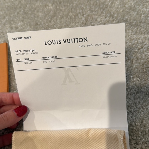 Authentic Louis Vuitton Damier Azure key pouch - Picture 11 of 11